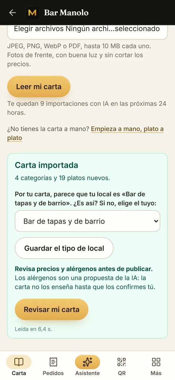 Resultado de la importación en el panel: «Carta importada, 4 categorías y 19 platos nuevos», el tipo de local que propone la IA para confirmarlo y el aviso de revisar precios y alérgenos. Leída en 6,4 segundos